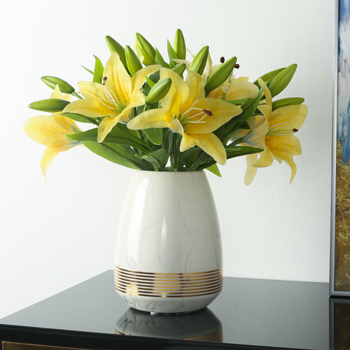 현대 꽃병 장식품 거실 꽃 꽃 릴리 튤립 빛 럭셔리 하이 엔드 작은 테이블 장식 세라믹